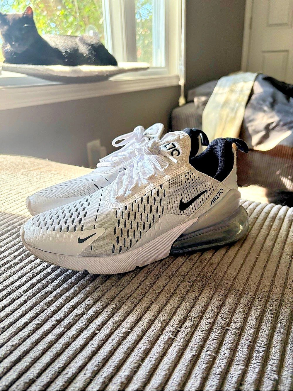 Nike Air Max 270 Women's Sneakers White & Black US 7